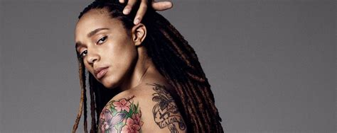 Brittney Griner Goes Fully Nude for ESPN’s 2015 Body Issue:。